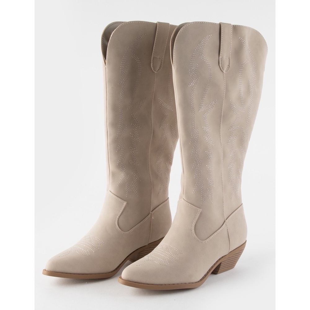 Soda Sand faux suede western cowboy boots pointed toe stitch detail